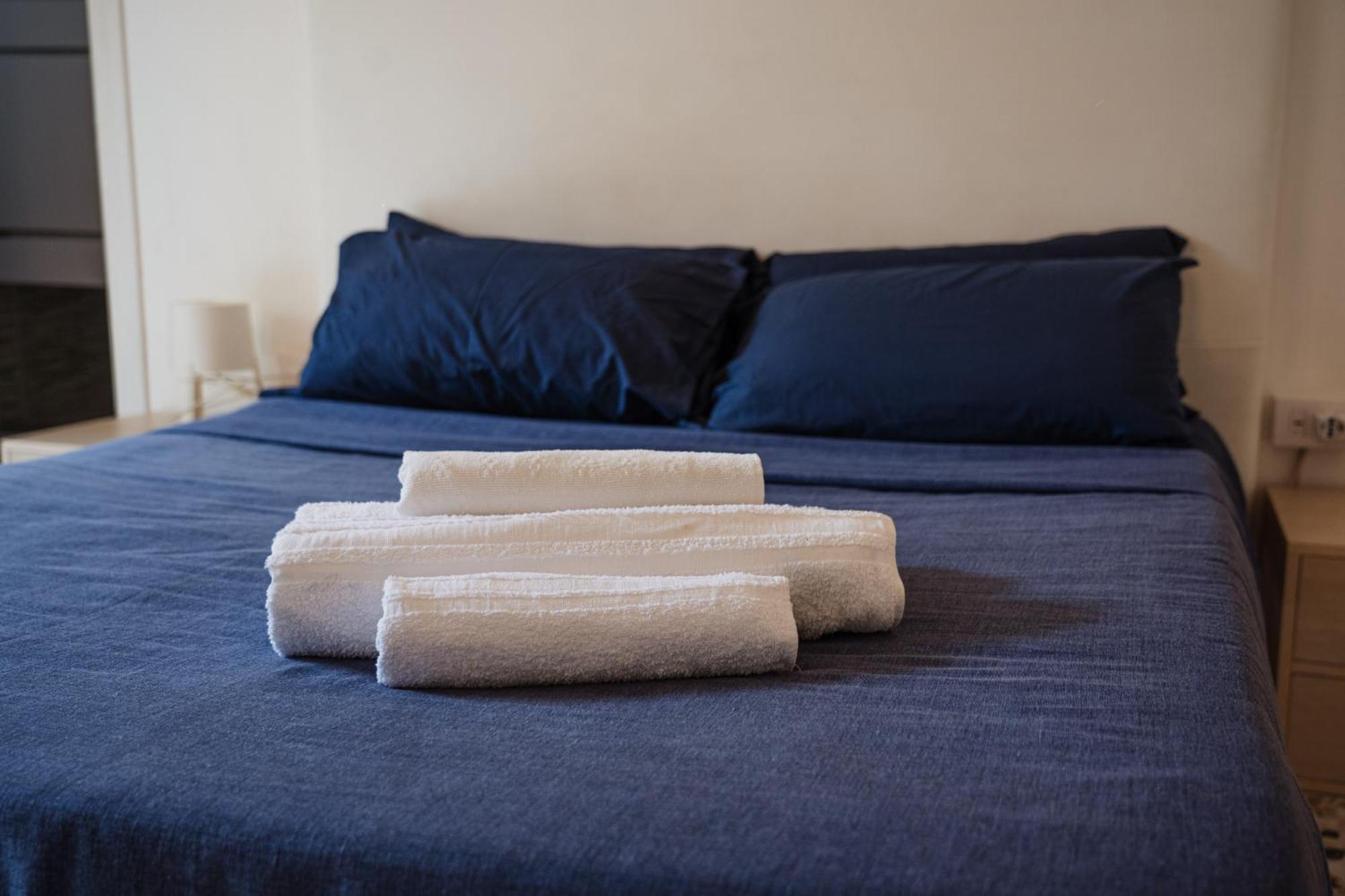 Bed And Books Bed & Breakfast Catania Ngoại thất bức ảnh