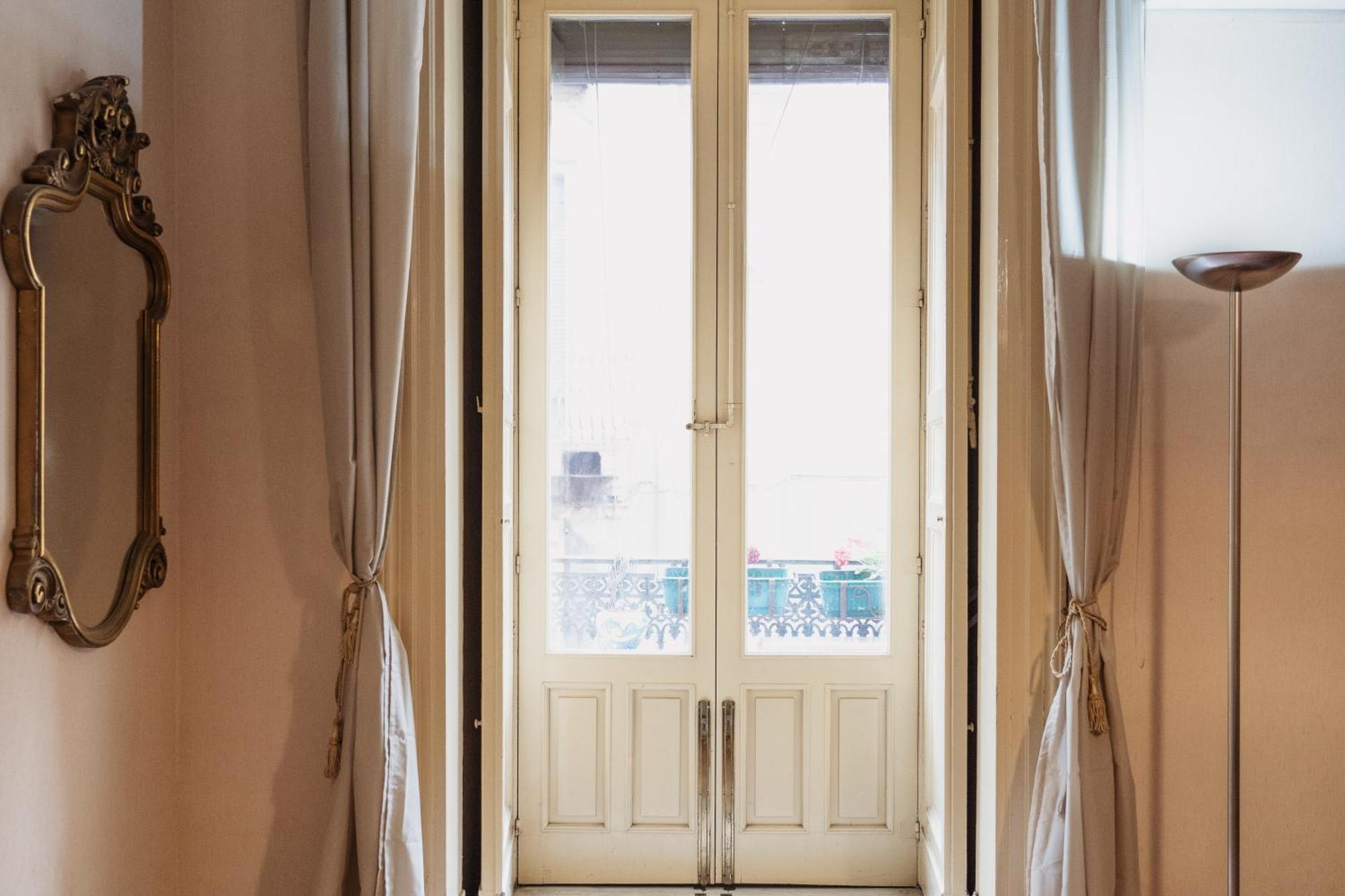 Bed And Books Bed & Breakfast Catania Ngoại thất bức ảnh