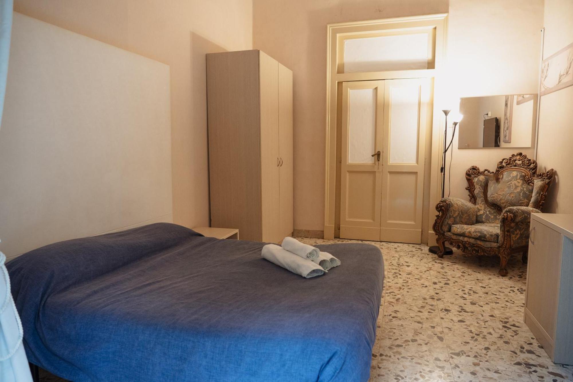 Bed And Books Bed & Breakfast Catania Ngoại thất bức ảnh